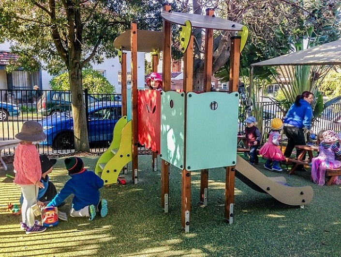 outdoor play equipment for childcare centres