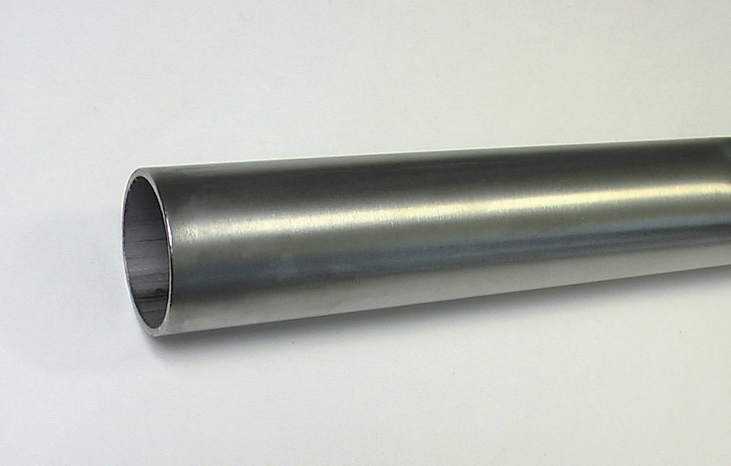 The tubes of the ladder