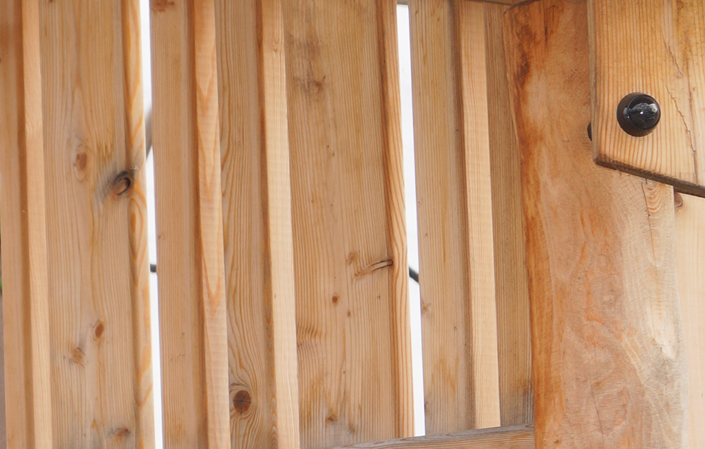 The panels, the climbing wall, the gangway, the shelf and the tunnel
