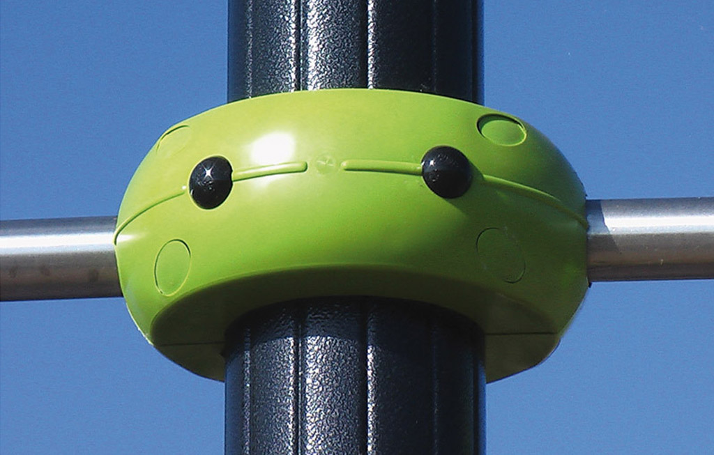 Injection moulded polyamide fixings