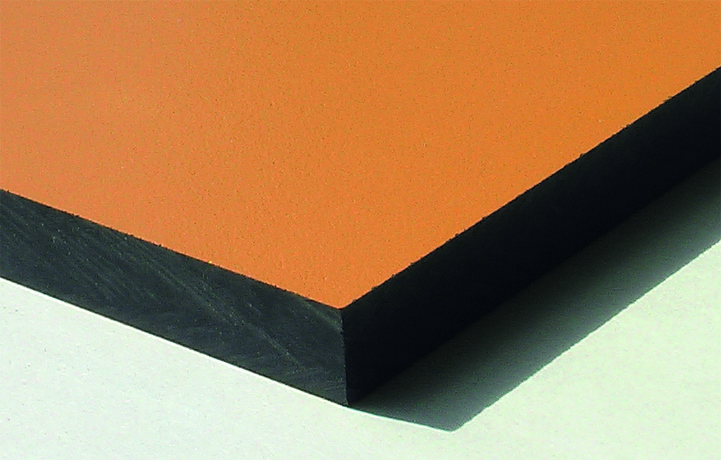 The play walls and roofs