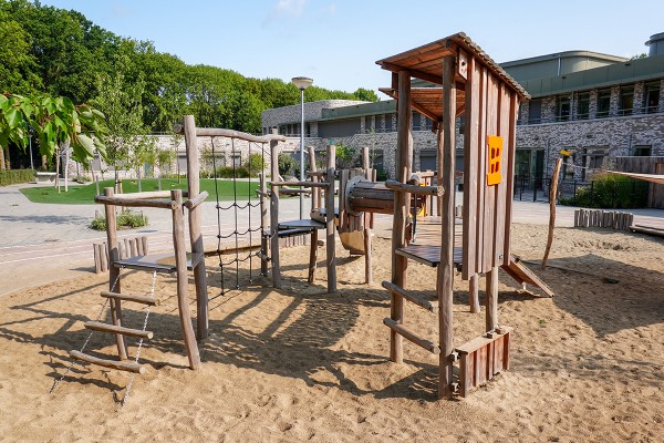 J4947 playgrounds multiplay equipment multi play structures image photo