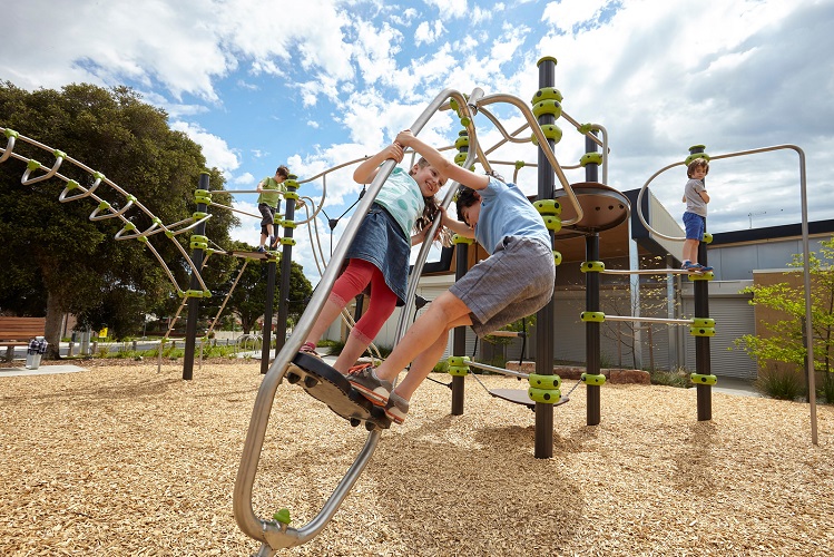 VIC - Ruthven Reserve Play Space