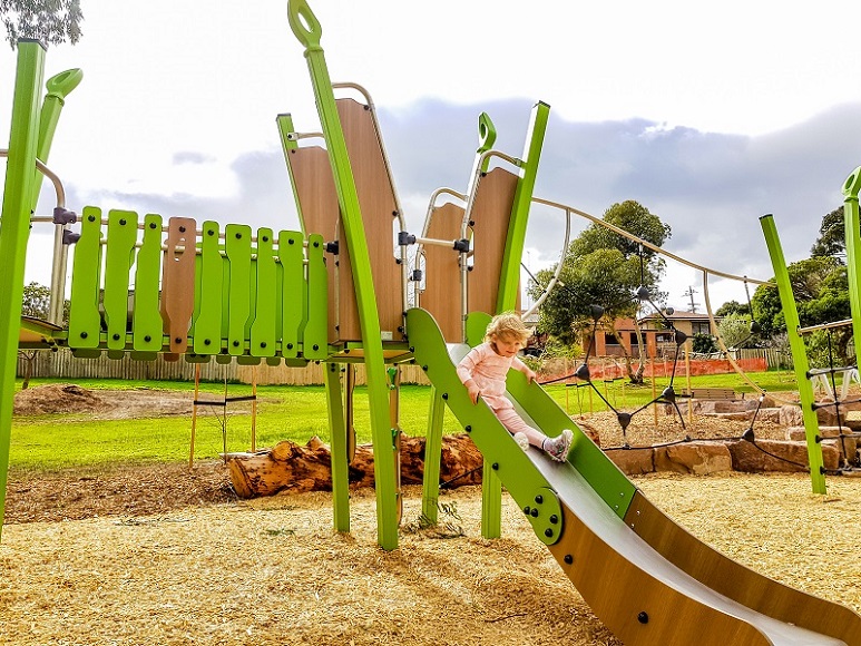 VIC - Sheahans Reserve Nature Playspace