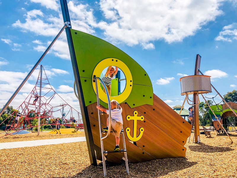 VIC - VR Michael Reserve Playground