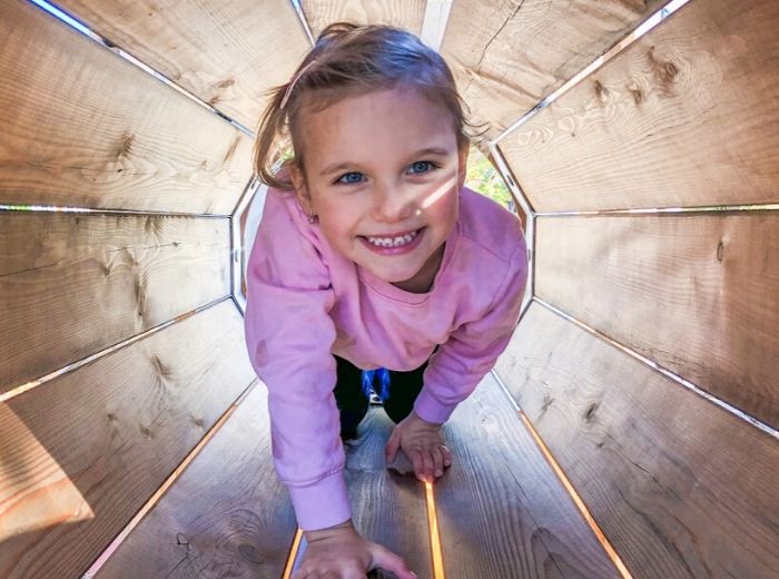 VIC – Victory Square Playground, Toorak Park