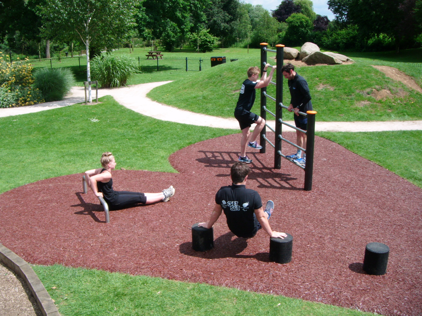 Welland Park – Social Fitness Zone