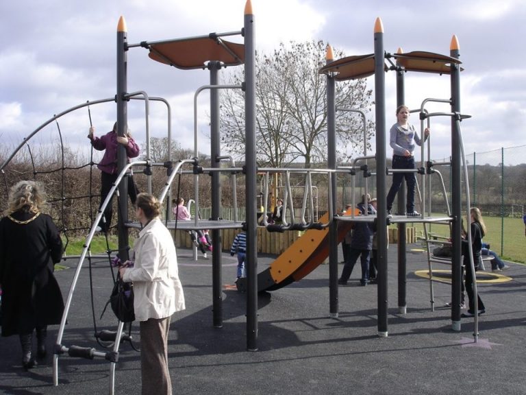 The Lane Play Area