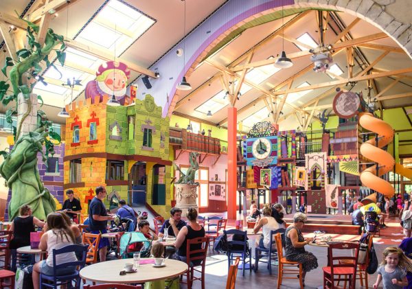 A fairy-tale indoor playground for the Center Parcs Bois aux Daims resort (France)