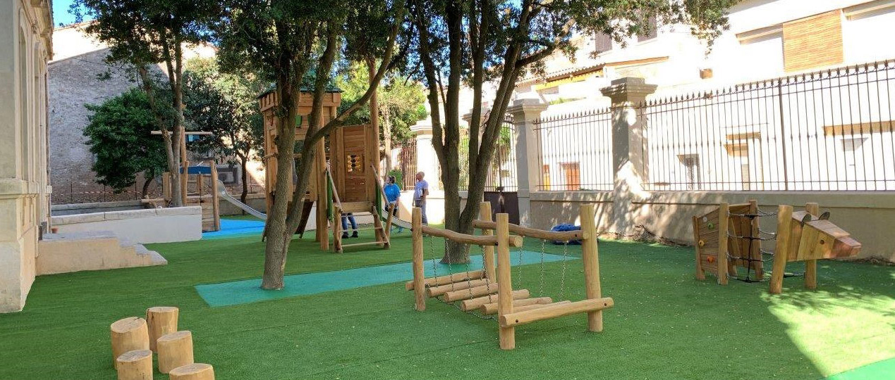 School play area, sea theme – Serignan (France)