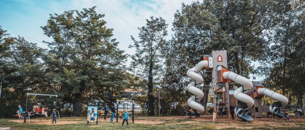 Design of a custom pirate-themed play area